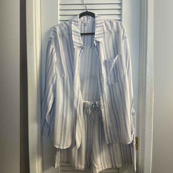 love, Fire Other - Love, Fire Women’s 1XL/T Shorts & Shirt Set Very Thin & Soft, Like New